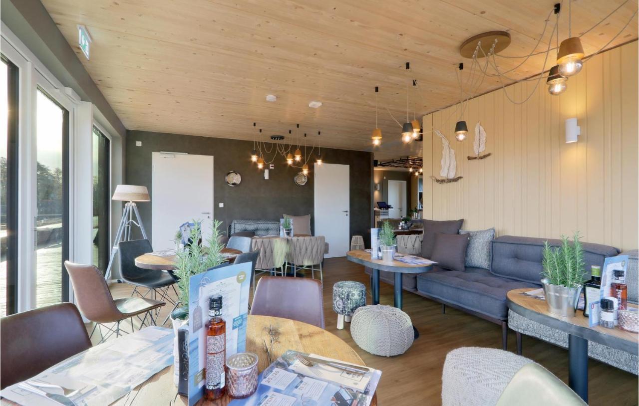 Nice Home In Lembruch-Duemmer See With Sauna Bagian luar foto